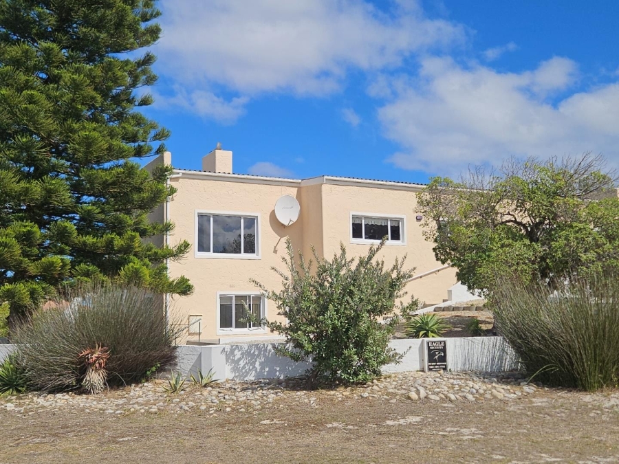 4 Bedroom Property for Sale in Pearly Beach Western Cape